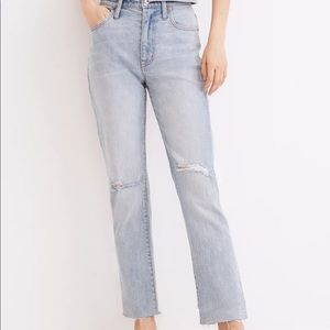 Madewell The High-Rise Slim Boyjean in Prentice Wash: Ripped Edition sz 28 MD555
